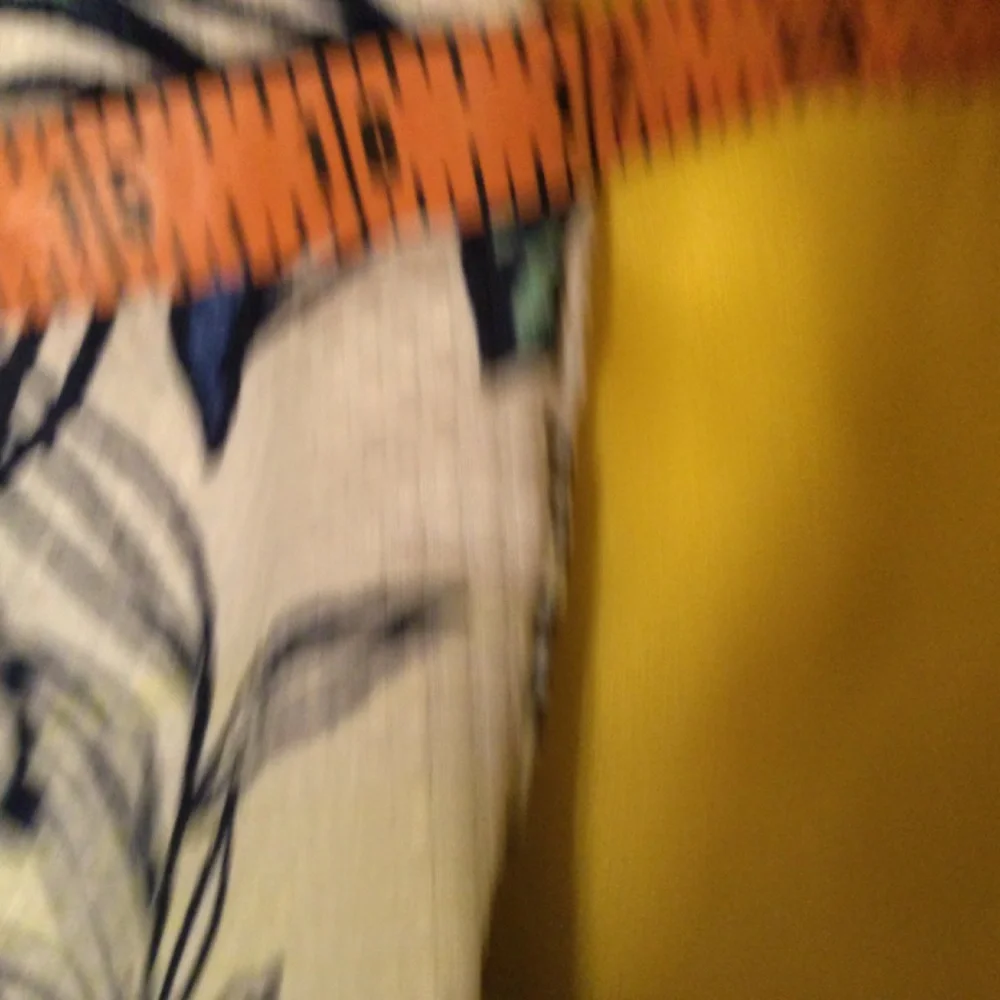 Great Summer Floral Dress by Danny and Nicole - Picture 10 of 14